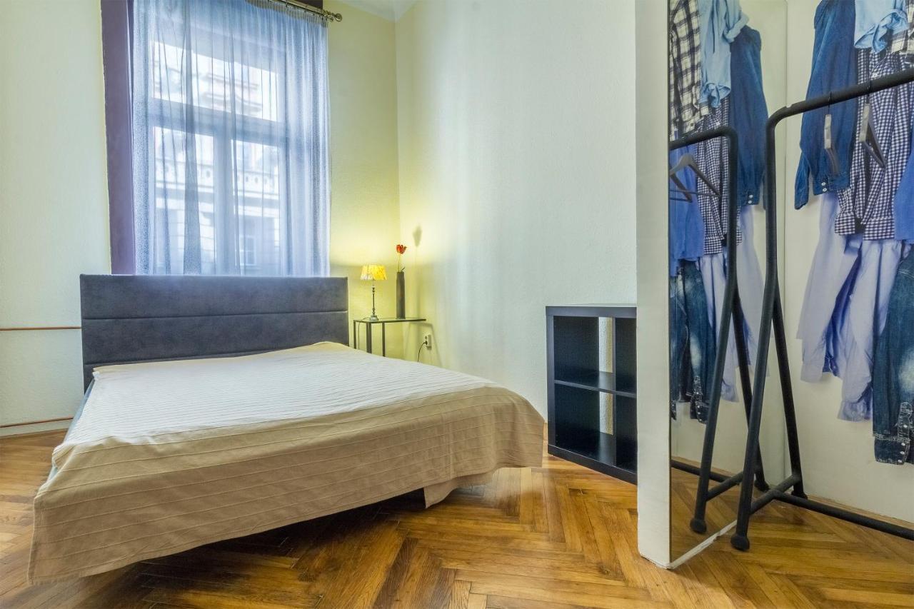 Bessara * Budapešť